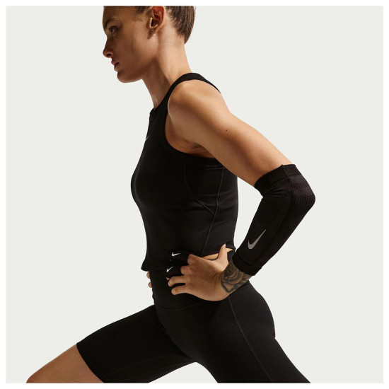 Nike Γυναικείο σορτς-κολάν One High-Waisted 8'' Biker Shorts